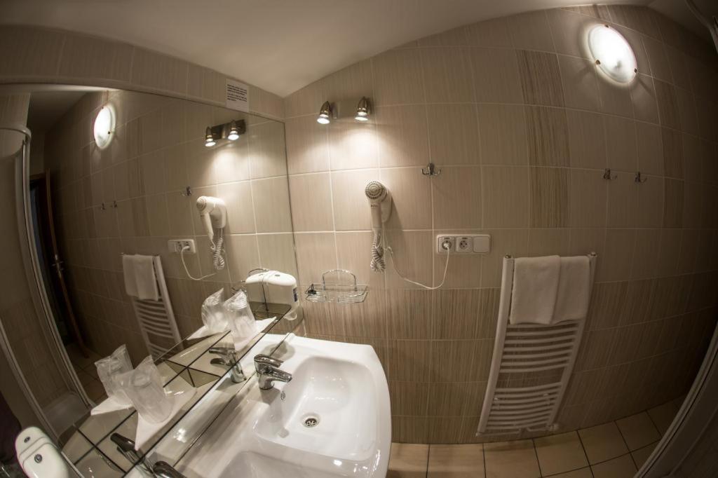 Hotel Na Jizni Přerov Dış mekan fotoğraf