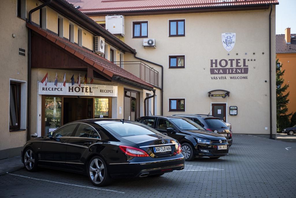 Hotel Na Jizni Přerov Dış mekan fotoğraf