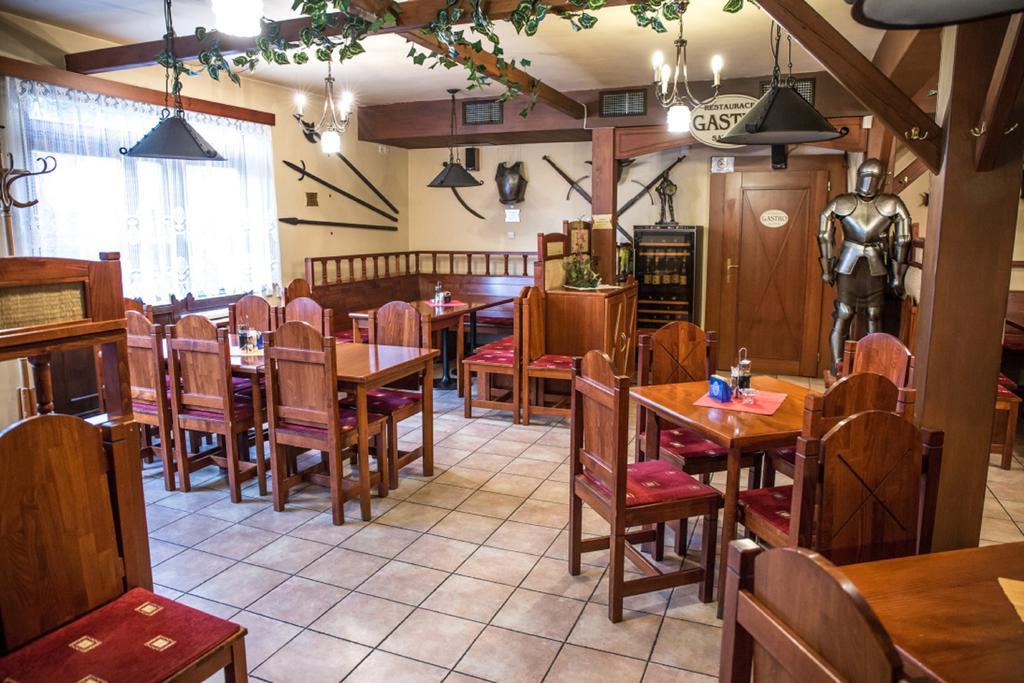 Hotel Na Jizni Přerov Dış mekan fotoğraf